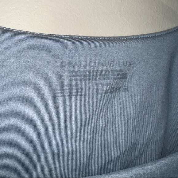 Yogalicious Lux Light Blue Gray Tank Fitness Casual Size Small - Picture 3 of 7